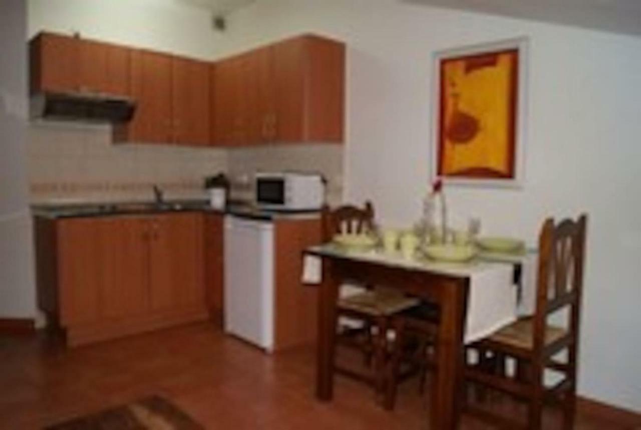 Nohales Casa Rural El Sauce. A 2,5 Km De Cuenca Capital מראה חיצוני תמונה